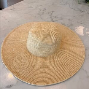 J Crew Tan Sun Wide-Brimmed Hat, one size, EUC